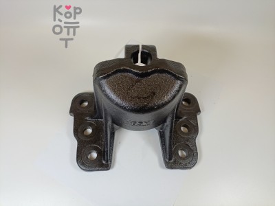 Кронштейн рессорный BRT21 / HNG41 1-53353-090-4 ISUZU FRR передний AVTOSTAMP