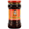 Соус острый Lao Gan Ma Spicy Chili sauce - с хрустящим перцем чили и курицей, 280гр., купить с доставкой на дом фото 2 &mdash; Корейские товары для всей семьи(КорОпт)