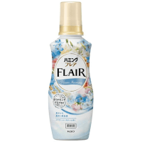 Kao Flair Flower Harmony Fragrance - Кондиционер для белья с ароматом Цветочной Гармонии.