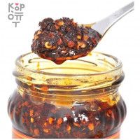 Соус острый с хрустящим перцем чили на основе растительных масел, Lao Gan Ma Spicy Chili Crisp, 210гр.