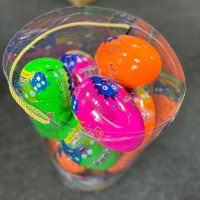Leyoumei Big Surprise Egg Candy And Toy - Яйцо с конфетой и Игрушкой