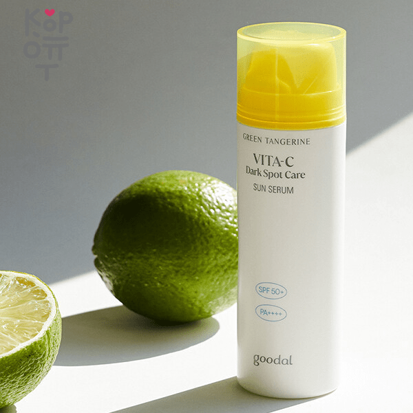 GOODAL Green Tangerine Vita C Dark Spot Care Sun Serum - Солнцезащитная сыворотка с экстрактом Зеленого Мандарина 50мл., купить с доставкой на дом Увлажняющая солнцезащитная сыворотка с содержанием 2,7% экстракта зеленого мандарина и 2% ниацинамида, которая выравнивает темные пятна уже после 4 недель использования.
