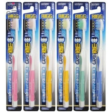 EBISU Зубная щетка с комбинированным W-образным срезом ворса и прорезиненной ручкой. Жёсткая — Корейские товары для всей семьи(КорОпт)