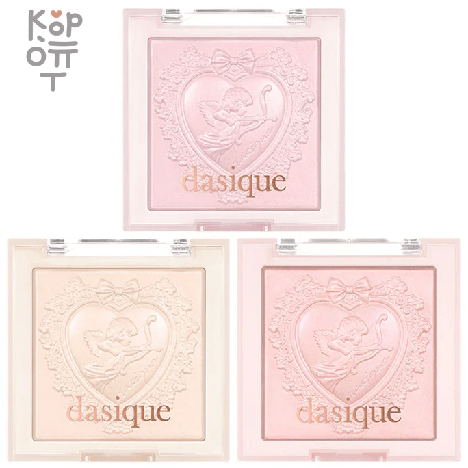 Dasique Luxe Glow Highlighter - Хайлайтер для лица 7гр., купить с доставкой на дом Имеет мелкий помол и спрессованную форму, благодаря которой придаёт коже мягкое свечение без крупных блёсток. Помогает усовершенствовать форму лица и подчеркнуть выступающие части. Подходит как для легкого строббинг-эффекта, так и для контуринга.Хайлайтер для лица в бежевом оттенке придаст коже мягкое сияние и дополнит ваш макияж.