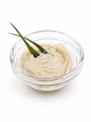 AWARD Special Care Sensitive Skin & Coat Влажный дополнительный корм «мясное пюре» для взрослых кошек для здоровья кожи и шерсти из курицы с лососем, 100 г