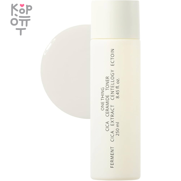 ONE THING Cica Ceramide Toner - Восстанавливающий тонер для лица с Керамидами и Центеллой Азиатской 250мл., купить с доставкой на дом Укрепление кожного барьера: керамиды и центелла азиатская, также известная как CICA, объединены в этом тонере в дуэте для восстановления нарушенного кожного барьера, восстановления уровня влаги во внутренних слоях кожи и укрепления внешних слоев.