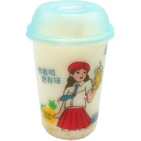 Йогуртовый напиток Hunan Little Jiajia с кусочками фруктов, кокоса и вкусом Манго и Ананаса, 450мл.