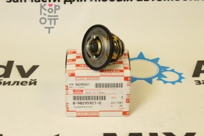 Термостат 8-97602-393-1, 8-98295-921-0 TX41382 6HE1 / 6HK1 / 6HH1 t-82 с прокладкой MAHLE