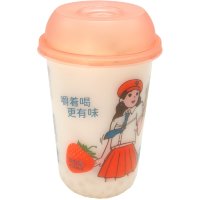 Йогуртовый напиток Hunan Little Jiajia с кусочками фруктов, кокосом и вкусом Клубники, 450мл.