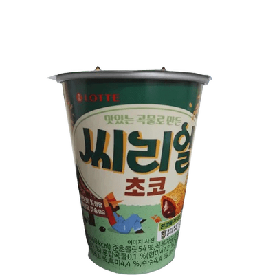 Lotte Cereal Choco — Злаковые подушечки с шоколадной начинкой 89гр.