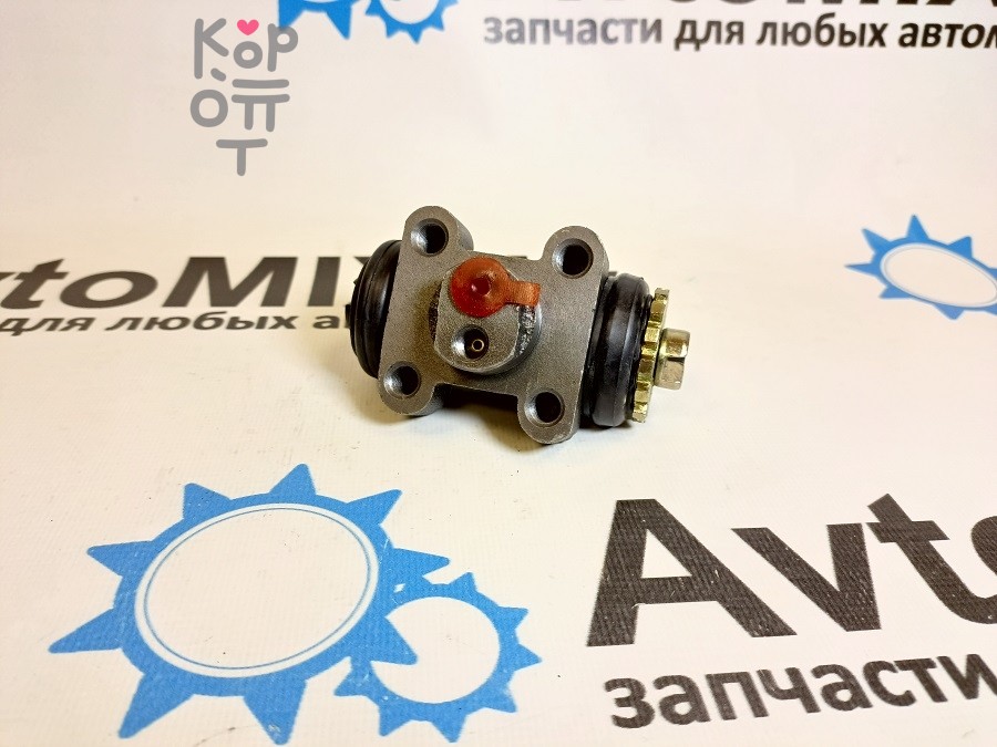 Рабочий тормозной цилиндр SW-M131 / WC-G219 / GC-039 MB060581 передний LH 1-1/8" ALNSU
