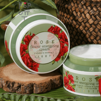 Jigott ROSE FLOWER ENERGIZING CREAM Питательный крем для лица с экстрактом розы 100мл.