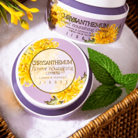 Jigott CHRYSANTHEMUM FLOWER NOURISHING CREAM Питательный крем для лица с экстрактом хризантемы 100мл.