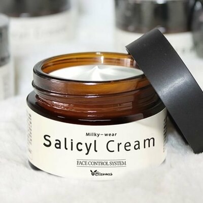 Elizavecca Sesalo Milky Wear Salicylic Cream - Крем для лица салициловый с эффектом пилинга, 50мл.