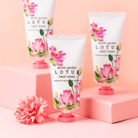Jigott SECRET GARDEN LOTUS HAND CREAM Крем для рук "Лотос" 100мл.