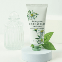 Jigott Secret Garden Edelweiss Hand Cream - Крем для рук с экстрактом эдельвейса 100 мл