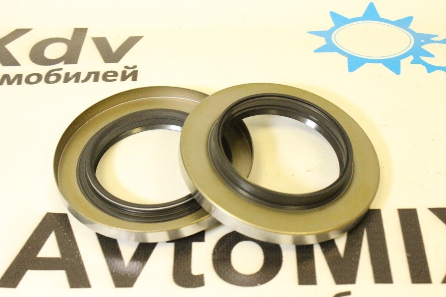 Сальник 70x112x10x18.5 AD3537F / ADD149A / F4028 / 03-4028 MB161152 (Б / Н) металлический Mitsubishi