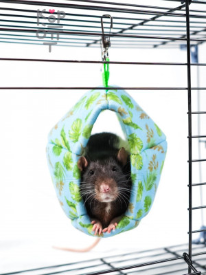 Bambini Pets Гамак подвесной из фетра «Мяч регби» для грызунов и хорьков, 18 × 13 × 13 см