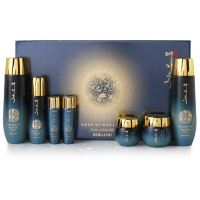 Bergamo Royal Jelly Skin Care Set 5 - Антивозрастной набор с экстрактом Маточного Молочка.