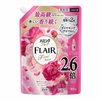 KAO Flair Humming Floral Sweet — кондиционер для белья, 520 г