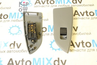 Блок управления стеклоподъёмником 8-98001-737-2 правый ( 1 кнопка) AVTOSTAMP