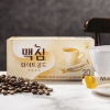 Maxim White Gold Coffee Mix - Быстрорастворимый кофе с обезжиренным молоком 3 в 1 (20 шт., 236 г)