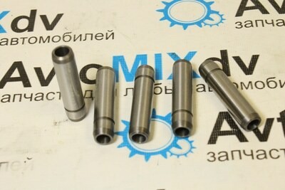 Направляющая клапана 4BE1 / 4BD1 / 6BD1, 6BB1, 6BF1 впускной / выпускной VGI-AB005 5-11721-001-0 / 5-11721-010-0 PEARL