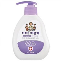 CJ LION Ai - Kekute Clean Berry - Жидкое Антибактериальное мыло для рук - Сочная ягода Черника