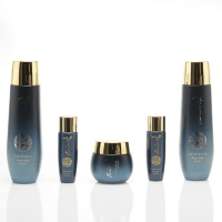 Bergamo Caviar & Royal Jelly 3Pcs - Антивозрастной набор с Икрой и Маточным Молочком.