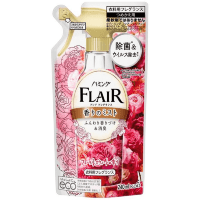 KAO Humming Flare Fragrance Mist Floral & Sweet - Кондиционер-спрей для тканей (тёплый аромат цветочного букета).