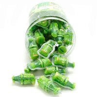 Жевательная конфета V сэндвич, с фруктовым вкусом, в форме бутылочки, зеленая