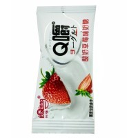 Ириска мягкая Q Chew Premium Йогуртовая со вкусом Клубники 168гр.