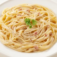Hachi Plenty of carbonara - Насыщенный соус карбонара с сыром и беконом