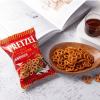 Samjin Pretzel Spice Beef Taste - Претцели со вкусом острой говядины, 85гр., 24 упаковки в коробке, купить с доставкой на дом фото 2 &mdash; Корейские товары для всей семьи(КорОпт)