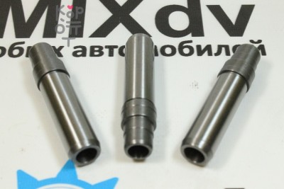 Направляющая клапана 6D20 / 6D22 / 8DC8 / 8DC9 / 8DC10 / 8DC11 EX ME051122 / 30001-10602 MGM-35 12x20x93 PEARL