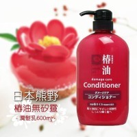 Kumano Cosme Station Damage care Conditioner - Бессиликоновый Кондиционер для поврежденных волос с маслом камелии, 600мл.