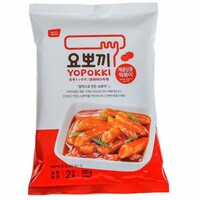 Yopokki Spicy and Sweet - Рисовые клецки с остро-сладким соусом