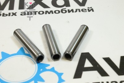 Направляющая клапана RF8, RG8, PF6 VGN-A027 13212-96005, 13212-96006 10x15x72 PEARL