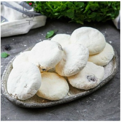 Сырники с изюмом, замороженные, цена за 1 кг