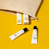 FarmStay Citrus Yuja Vitalizing Lip Balm - Восстанавливающий бальзам для губ с экстрактом Юдзу 10гр. фото 4 &mdash; Корейские товары для всей семьи(КорОпт)