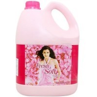 LION Essence Fresh & Soft Lovely Kiss Scent (Pink) - Кондиционер для белья